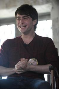 -wizarding-world-of-harry-potter-opening-press-conference-harry-potter-13075996-378-594_16.jpg