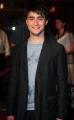 wizarding-world-of-harry-potter-red-carpet-premiere-harry-potter-13068781-395-594_t1.jpg