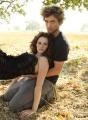 vanity_fair_twilight_edward_bella_robert_kristen_t1.jpg