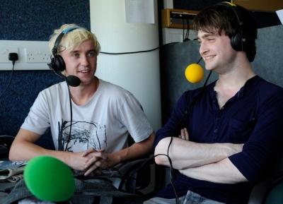 tms-cricket-match-08-23-08-tom-felton-7869113-610-441.jpg