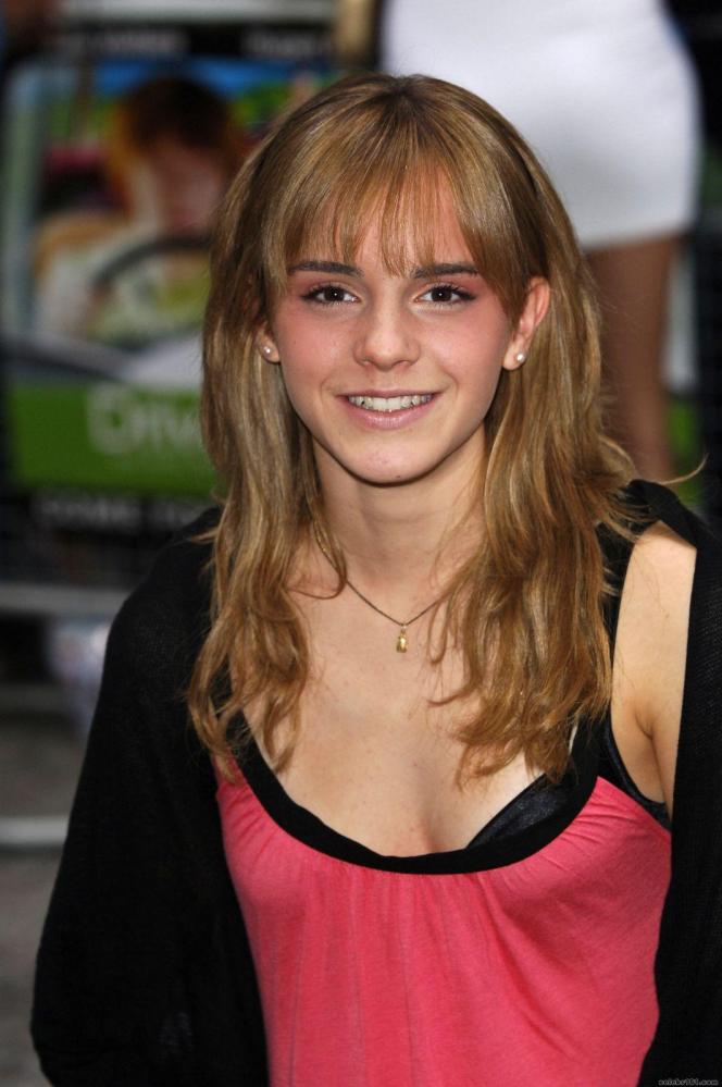 emma_watson_wallpapers_0.jpg