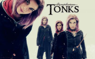 tonks_wallpaper_by_humanconstellation.jpg